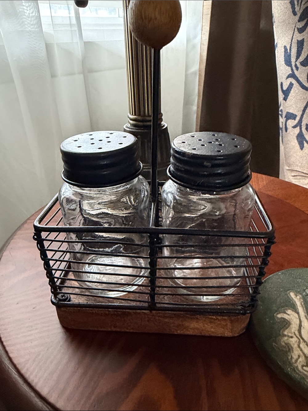 Glass Salt and Pepper Shaker Set with Black Lids and Metal Caddy